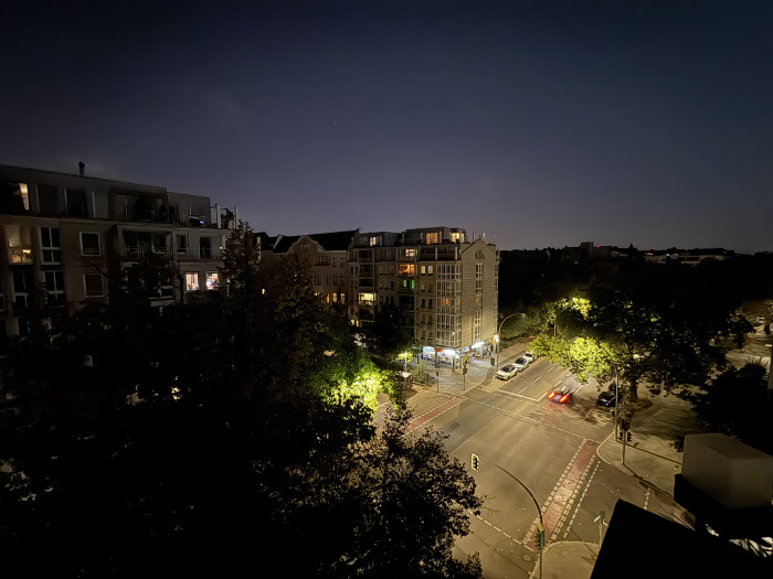 ... als das iPhone 15 Pro. (Bild: Tobias Költzsch/Golem.de)